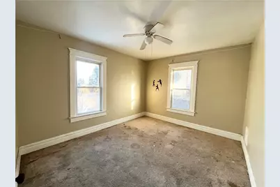 2206 Highland Ave, New Castle, PA 16105 - Photo 2