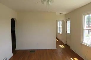 347 Clark St, Washington, PA 15301 - Photo 4