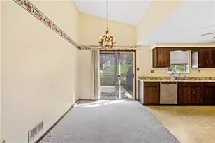 4727 Penn Way, Versailles Boro, PA 15132 - Photo 10