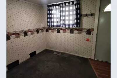 35 Beallsville Rd, East Bethlehem, PA 15333 - Photo 10