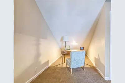 127 Fairway Landings Dr, Cecil, PA 15317 - Photo 18