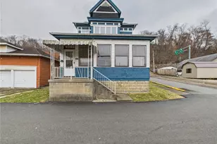 502 W Liberty Ave, North Charleroi, PA 15022 - Photo 2