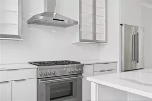 66 1st St, Oakmont, PA 15139 - Photo 14