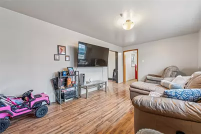 200 Liberty Ave, Washington Township, PA 15012 - Photo 8