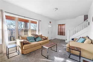 5015 Ampere St, Pittsburgh, PA 15207 - Photo 2