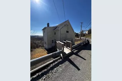 29 Wood St, Nemacolin, PA 15351 - Photo 1