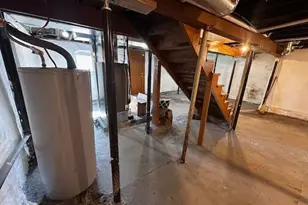 29 Wood St, Nemacolin, PA 15351 - Photo 8