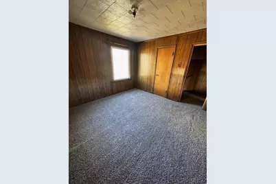 20 Wood St, Nemacolin, PA 15351 - Photo 6