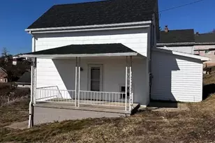 20 Wood St, Nemacolin, PA 15351 - Photo 2