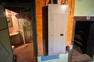 20 Wood St, Nemacolin, PA 15351 - Photo 8