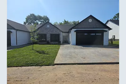 812 S Tenth St, New Stanton, PA 15697 - Photo 2