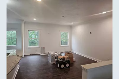 804 S Tenth Street, Youngwood, PA 15697 - Photo 6