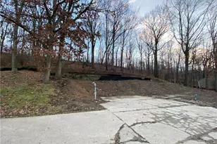 159 Oakdale Dr, Zelienople, PA 16063 - Photo 12