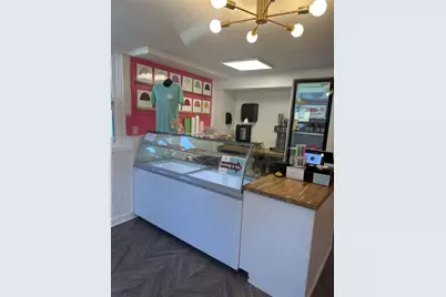 820 W Ingomar, Pittsburgh, PA 15237 - Photo 2