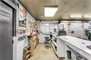 5244 Greensburg Rd, Washington Township, PA 15613 - Photo 12