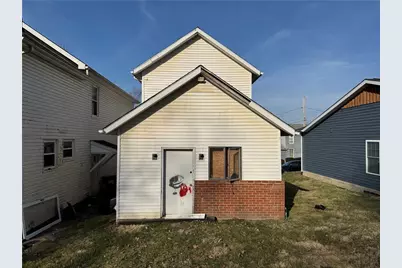 407 Spruce St, New Castle, PA 16101 - Photo 2