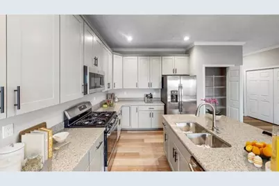 3088 Derby Ct, Irwin, PA 15642 - Photo 2