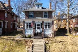 411 Crawford Terrace, New Castle, PA 16101 - Photo 1