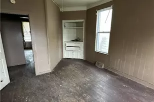 1112 E Washington St, New Castle, PA 16101 - Photo 4