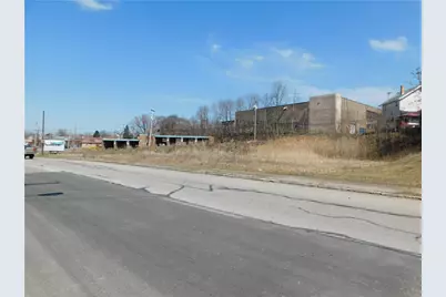 32 Coolspring Street, Uniontown, PA 15401 - Photo 2