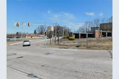 32 Coolspring Street, Uniontown, PA 15401 - Photo 6