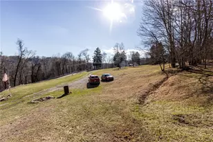 407 and 411 Mowry Rd, Potter Township, PA 15061 - Photo 4