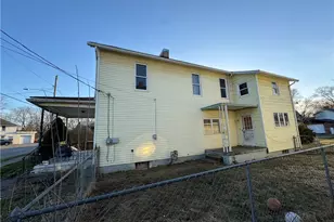 208 S Lafayette St, New Castle, PA 16102 - Photo 4