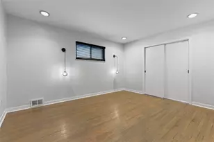 2219 Hill Rd, South Heights, PA 15081 - Photo 14