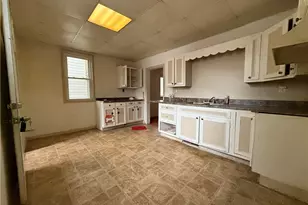 311 E Reynolds St, New Castle, PA 16101 - Photo 4