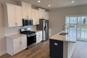 1402 Commons Ln, South Fayette, PA 15017 - Photo 2