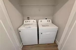 1402 Commons Ln, South Fayette, PA 15017 - Photo 8