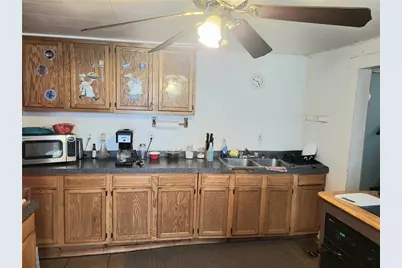 848 Arlington Ave, New Castle, PA 16101 - Photo 12