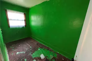 19 W Terrace Ave, New Castle, PA 16102 - Photo 10