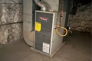 628 Church St Ext, Turtle Creek, PA 15145 - Photo 8