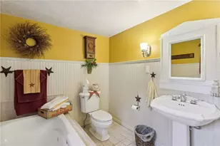 5216 Old Pulaski Rd, Pulaski Township, PA 16142 - Photo 22