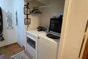 7201 US Rt 322, Cranberry Twp, PA 16319 - Photo 14