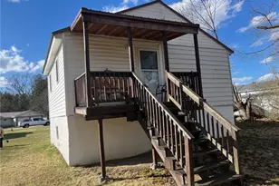 967 Josephine Ave, White Township, PA 15701 - Photo 4