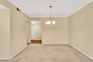 5841 Morrowfield Ave, Pittsburgh, PA 15217 - Photo 12