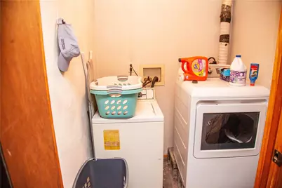 107 Madison St, Jefferson Township, PA 15442 - Photo 6