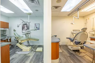 3247 W Liberty Ave, Pittsburgh, PA 15216 - Photo 10