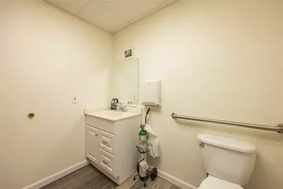 3247 W Liberty Ave, Pittsburgh, PA 15216 - Photo 20