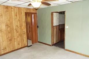 18 Penn Ave, East Bethlehem, PA 15322 - Photo 8