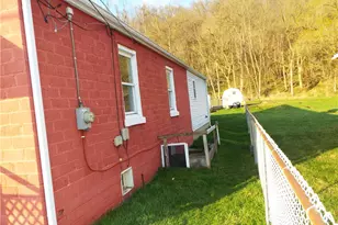 18 Penn Ave, East Bethlehem, PA 15322 - Photo 28