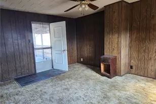 528 Carbon St, Butler, PA 16001 - Photo 14