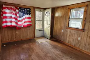 528 Carbon St, Butler, PA 16001 - Photo 26