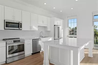 1 1st Street #413, Oakmont, PA 15139 - Photo 6