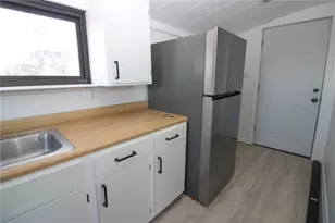 1629 Glenbrook Ave, Moon/Crescent Twp, PA 15108 - Photo 6