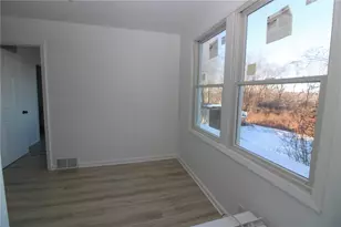 1629 Glenbrook Ave, Moon/Crescent Twp, PA 15108 - Photo 12