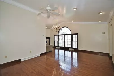 402 E Malden, Coal Center Boro, PA 15423 - Photo 12