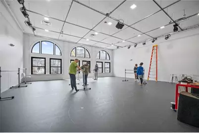 818 Braddock, Braddock, PA 15104 - Photo 6